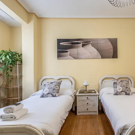 Horia By People ビルバオ